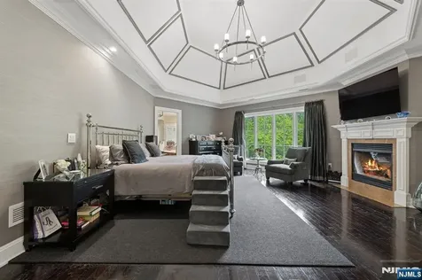 511 Bellaire Drive Demarest NJ 07627
