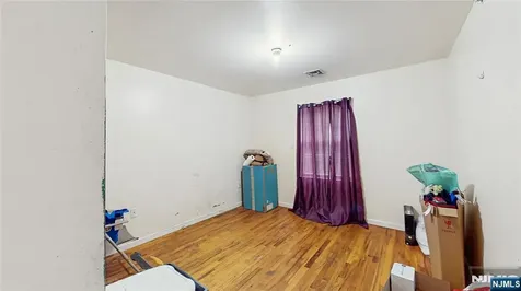 129-131 Seymour Avenue Newark NJ 07108