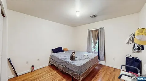 129-131 Seymour Avenue Newark NJ 07108