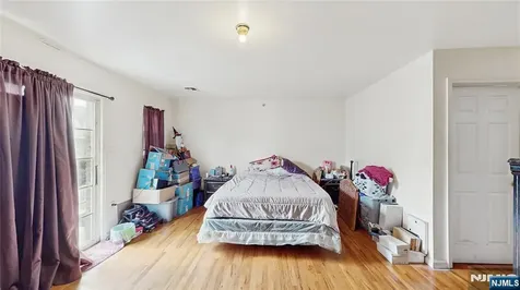 129-131 Seymour Avenue Newark NJ 07108