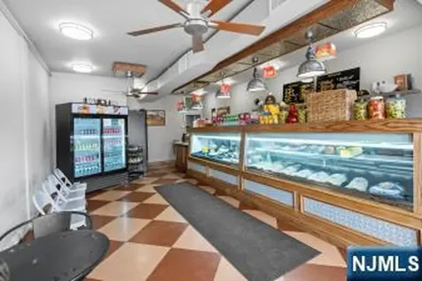569 High Mountain Road North Haledon NJ 07508