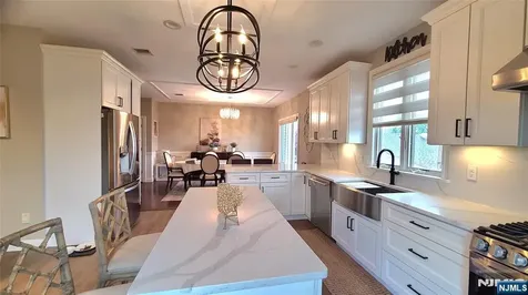 42 8th Street Fairview NJ 07022