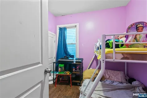 36 Arverne Terrace Irvington NJ 07111