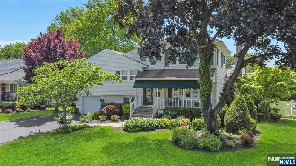 31 Woodvale Road Glen Rock NJ 07452
