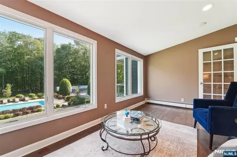 15 Fred Street Old Tappan NJ 07675
