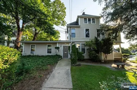 62 Chestnut Street Englewood NJ 07631