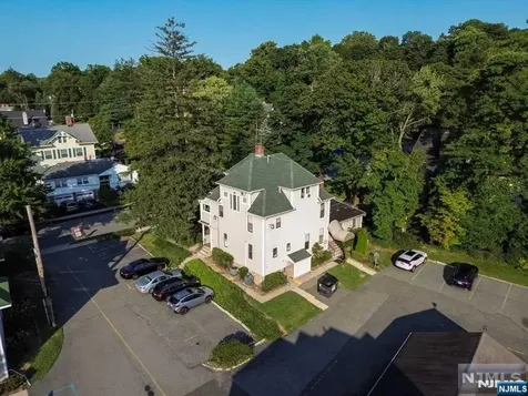 62 Chestnut Street Englewood NJ 07631