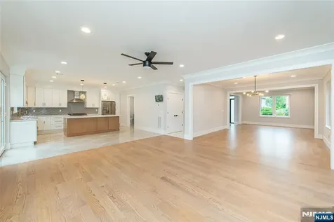 56B Jefferson Emerson NJ 07630