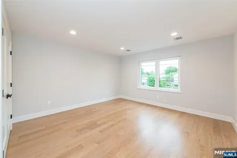 56B Jefferson Emerson NJ 07630