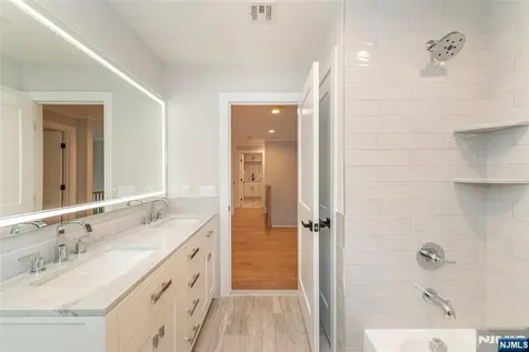 56B Jefferson Emerson NJ 07630