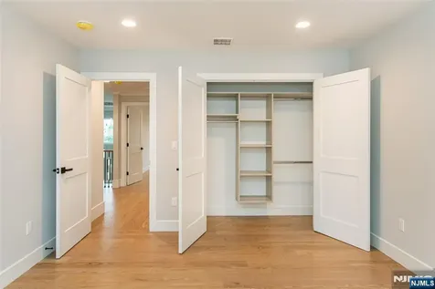 56B Jefferson Emerson NJ 07630