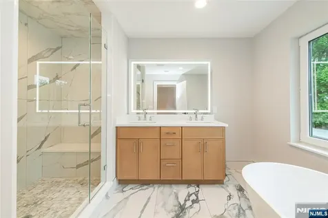 56B Jefferson Emerson NJ 07630
