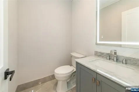 56B Jefferson Emerson NJ 07630