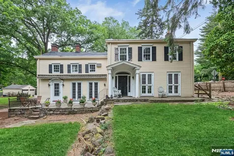622 E Saddle River Road Ho-ho-kus NJ 07423