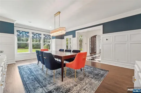 1021 Hillcrest Road Ridgewood NJ 07450