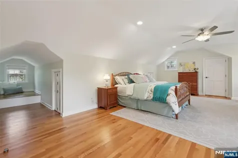133 Foster Terrace Ridgewood NJ 07450