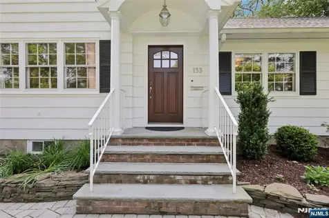 133 Foster Terrace Ridgewood NJ 07450