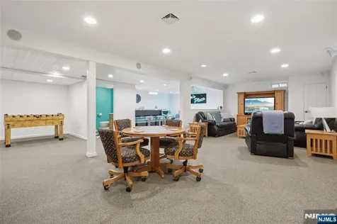 133 Foster Terrace Ridgewood NJ 07450