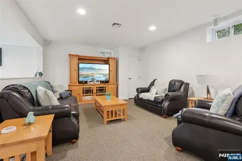 133 Foster Terrace Ridgewood NJ 07450