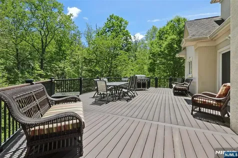 37 Great Hall Road Mahwah NJ 07430