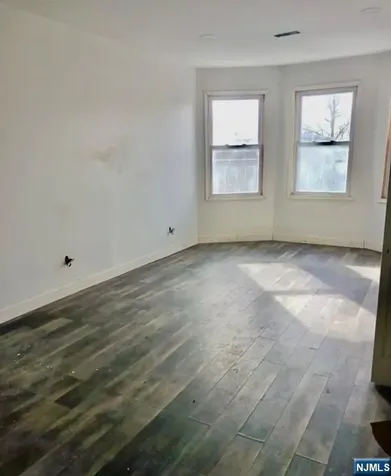 506 21st Street Irvington NJ 07111