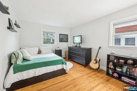 197 Parkway Maywood NJ 07607