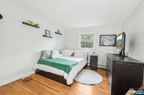 197 Parkway Maywood NJ 07607