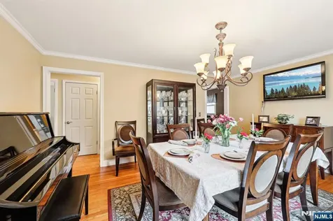 197 Parkway Maywood NJ 07607