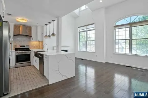 147 Lydia Drive Guttenberg NJ 07093