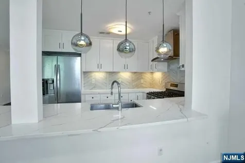 147 Lydia Drive Guttenberg NJ 07093