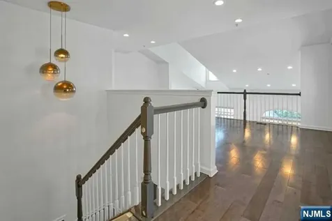 147 Lydia Drive Guttenberg NJ 07093