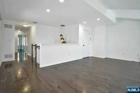 147 Lydia Drive Guttenberg NJ 07093