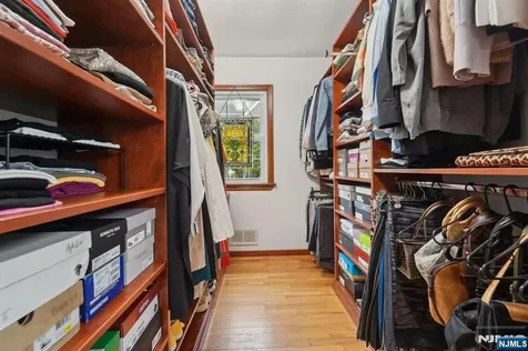 70 Lexington Avenue Cresskill NJ 07626