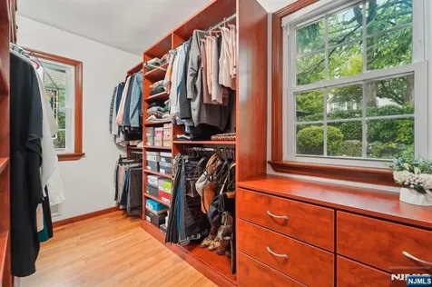 70 Lexington Avenue Cresskill NJ 07626