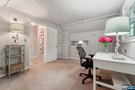 70 Lexington Avenue Cresskill NJ 07626