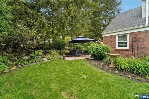 70 Lexington Avenue Cresskill NJ 07626