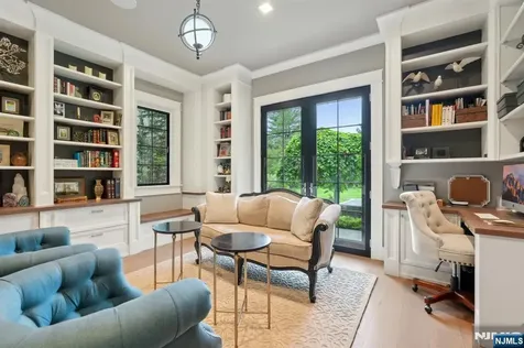 146 Chestnut Ridge Road Saddle River NJ 07458