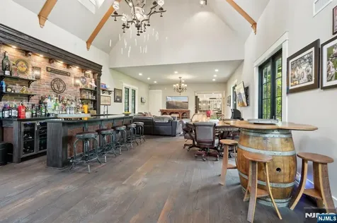 146 Chestnut Ridge Road Saddle River NJ 07458