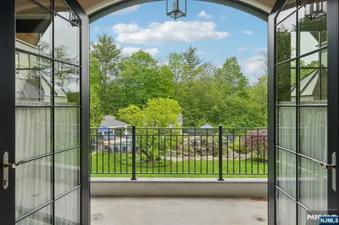 146 Chestnut Ridge Road Saddle River NJ 07458