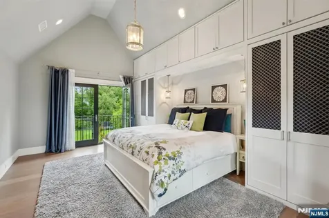 146 Chestnut Ridge Road Saddle River NJ 07458