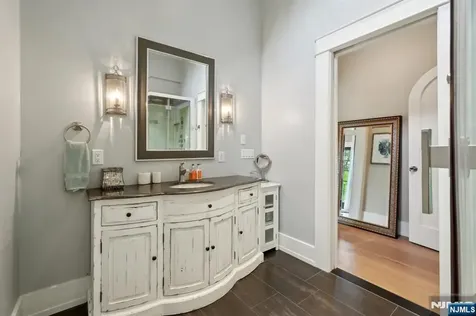 146 Chestnut Ridge Road Saddle River NJ 07458