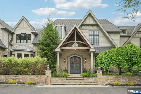 146 Chestnut Ridge Road Saddle River NJ 07458