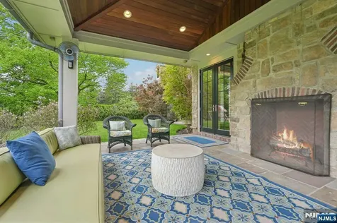146 Chestnut Ridge Road Saddle River NJ 07458