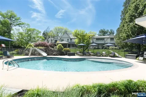 146 Chestnut Ridge Road Saddle River NJ 07458