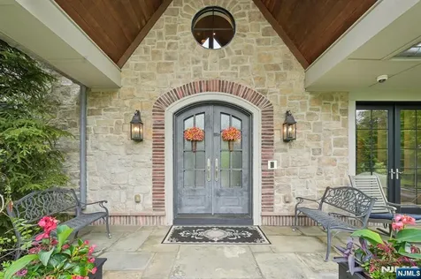 146 Chestnut Ridge Road Saddle River NJ 07458