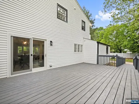 8 Surrey Lane East Brunswick NJ 08816