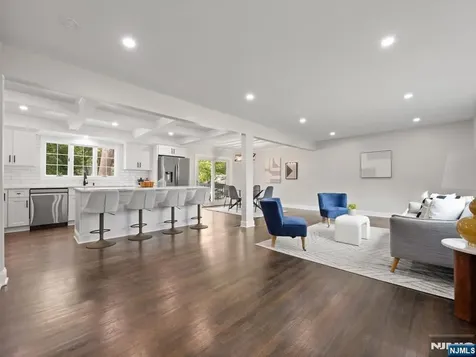 8 Surrey Lane East Brunswick NJ 08816