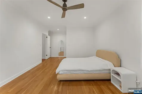 185 Palisade Avenue Englewood NJ 07631
