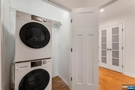 185 Palisade Avenue Englewood NJ 07631