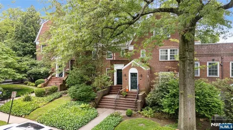 185 Palisade Avenue Englewood NJ 07631